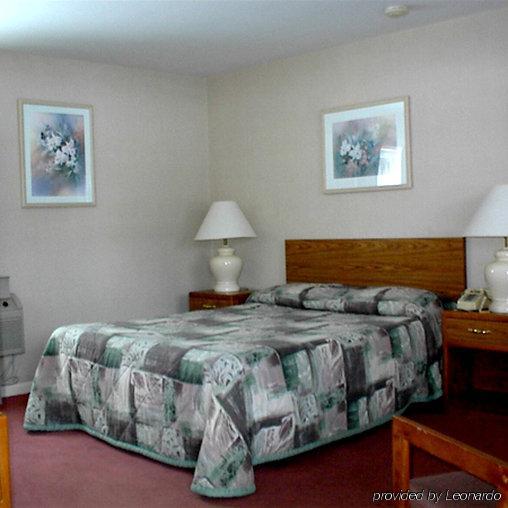 Budget Host Inn - Manistique Zimmer foto