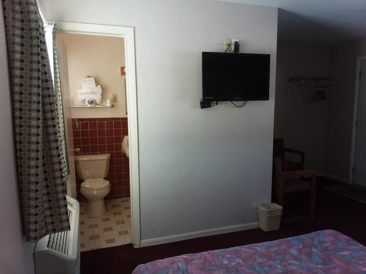 Budget Host Inn - Manistique Exterior foto
